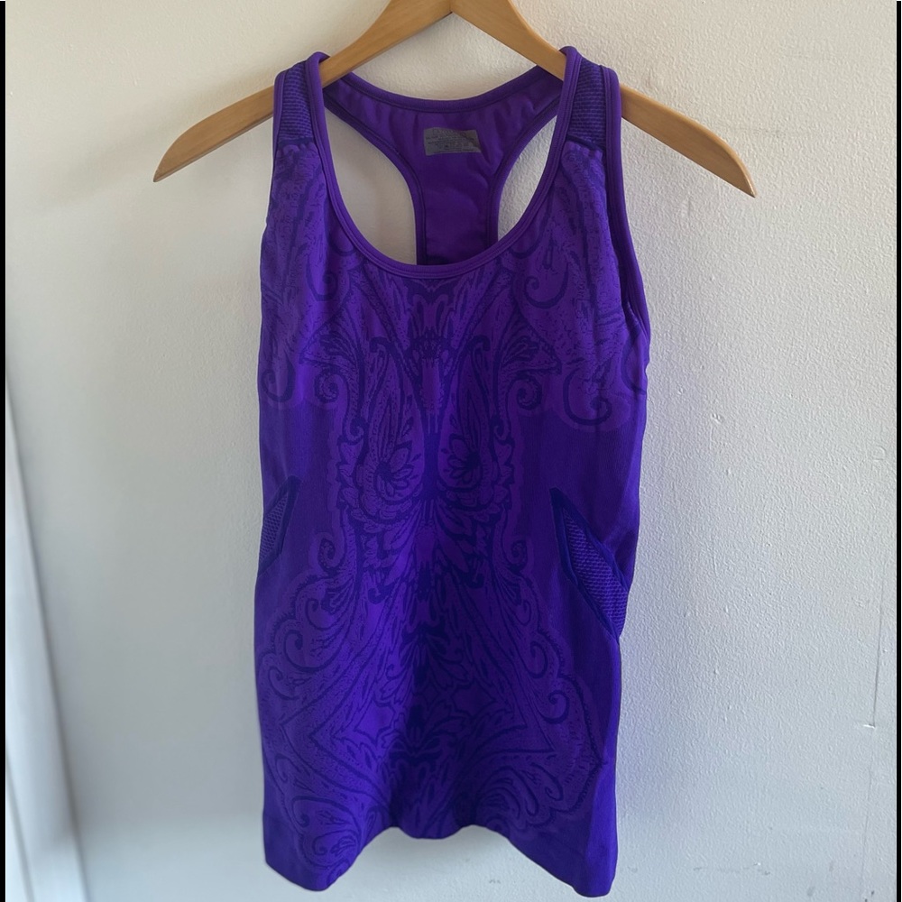 Athlete 10K Seamless Racerback Tank ♥️♥️♥️